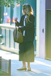 Jennifer Lawrence Latest NYC Street Style Masterclass: Effortless Chic with a Loewe Twist