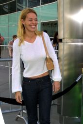 Jeri Ryan - Unveils Casual Chic for Spirit Premiere