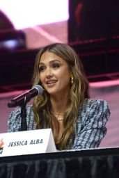 Jessica Alba Champions Comic Con With Polished Tweed Set