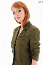 Jessica Chastain Embodies Emmys Magazine Architectural Black Gown