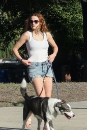 Joey King Champions Los Feliz Nineties Minimalist Utility