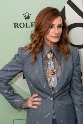 Julia Roberts Unveils After The Hunt Premiere Suit With Irreverent Westwood Tailoring