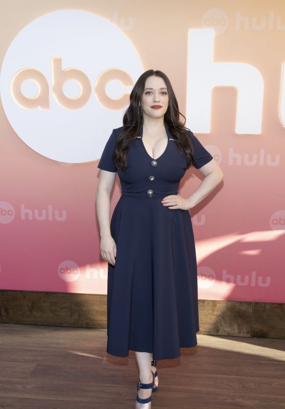 Kat Dennings Polished Retro Revival September 2025 Kat Dennings Polished Retro Revival September 2025