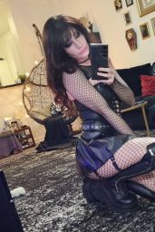 KateLynn Newberry Debuts Gothic Street Style at Houston Horror Fest 2025