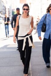 Kendall Jenner: Effortless, Minimalist Magic in NYC