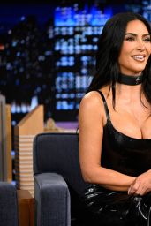 Kim Kardashian Commands Tonight Show In Glossy Latex Noir