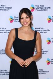 Kira Kosarin Unveils Graphic Minimalism at The Kids Mental Health Foundation LA Dinner