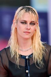 Kristen Stewart Chanel Deauville 2025 Red Carpet Look