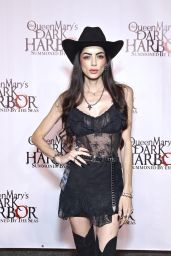 Leeanna Vamp Experiments With Western Goth Lingerie Look 2025