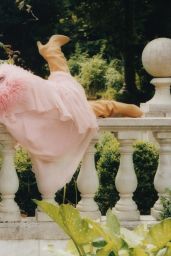 Olga Obumova Debuts Charlotte Simone’s Garden Luxe Capsule – Sept 2025