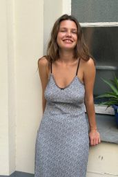 Olga Obumova Debuts Minimalist Ease in Juem Women Collection 12 – Sept 2025