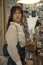 Olivia Cooke & Robin Wright Star in Prime Video’s “The Girlfriend” (2025)
