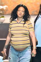 Rihanna Pregnancy Glam: How She’s Redefining Maternity Style in 2025