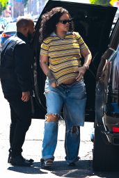 Rihanna Pregnancy Glam: How She’s Redefining Maternity Style in 2025