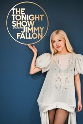 Rosé Unveils The Tonight Show Ethereal Edge
