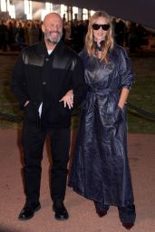 Rosie Huntington-Whiteley Masters Burberrys Nightfall Trench