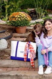 Sarah Hyland Unveils Cozy Style for a Courageous Cause