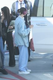 Selena Gomez Unveils a Coziest Airport Look