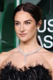 Shailene Woodley Champions CNMI Sustainable Fashion Awards in Textural Black