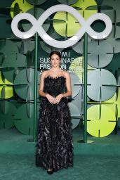 Shailene Woodley Champions CNMI Sustainable Fashion Awards in Textural Black