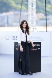 Silvia Acosta Champions San Sebastián Photocall in Tailored Skirt-Pants Precision