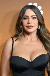 Sofia Vergara Commands AGT Finale In Valentina Corset Drama