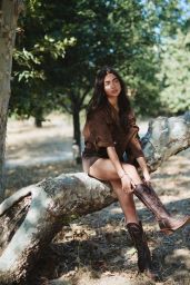 Taylor Nunez Debuts Effortless Style