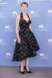 Thomasin McKenzie Debuts a Retro-Chic Look in Venice