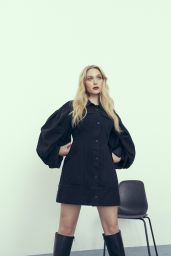 Alyvia Alyn Lind: A Denim Mini for the Numero Netherlands October Spread