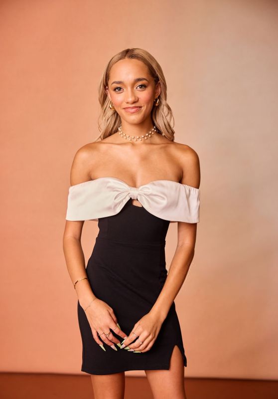 Amirah J Selects a Bicolor Bow Mini-Dress for ABC End of Summer Soirée