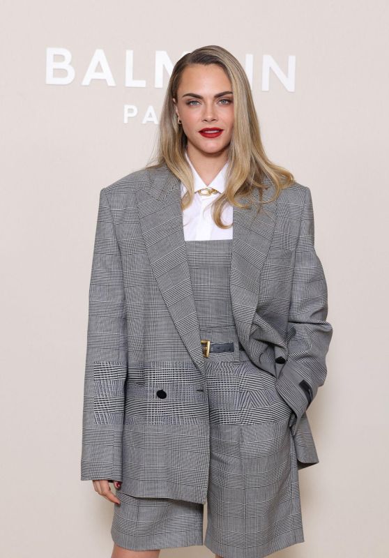 Cara Delevingne Balmain Power Suit Paris Fashion Week 2025