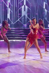 Charli DAmelio Embraces Fringe Glamour for Dancing With The Stars TikTok Night