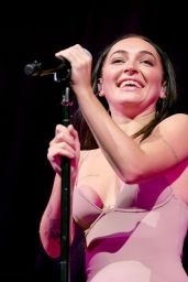 CIL Channels 90s Edge on Dua Lipa Radical Optimism Tour