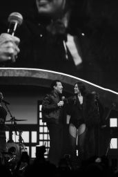 Dua Lipa’s Bold Stage Look: Oversized Fur and Nude Contrast at October 2025 Performance