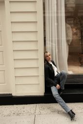 Emma Brooks in Effortless Cool: Leather, Denim, and 90s Nonchalance for 2025