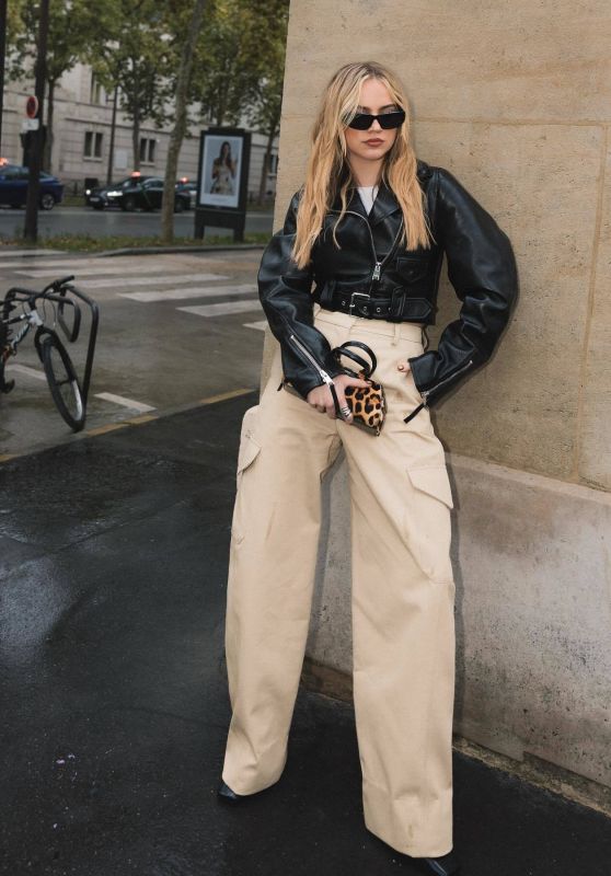 "Emma Brooks Masters Urban Edge: Leather, Cargo, and 90s Revival in 2025"