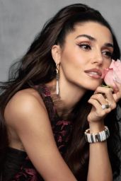 Hande Erçel Channels Neo-Glamour for Grazia Italia Cover October 2025
