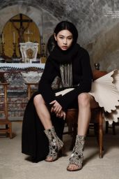 HoYeon Jung: A Study in Futuristic Glamour for Elle UK November 2025