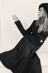 Jennifer Aniston Editorial Defines Chic for November 2025