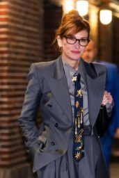 Julia Roberts Champions Oversized Power Suiting in Salon 1884