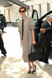 Julia Roberts Channels Understated Androgyny at Manhattan Screening