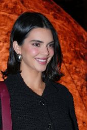 Kendall Jenner Channels Vintage Chic For Chanel Spring 2026 Show