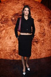 Kendall Jenner Channels Vintage Chic For Chanel Spring 2026 Show