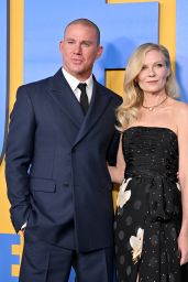 Kirsten Dunst Selects Valentino Resort 2026 for Roofman Premiere