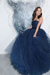 Madeleine McGraw in Navy Tulle Gown at Black Phone 2 Premiere 2025