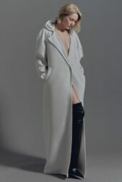 Naomi Watts Embraces Architectural Minimalism in FLAUNT