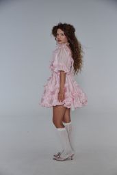 Olga Obumova Defines Romantic Volume for Selkie Fall 2025