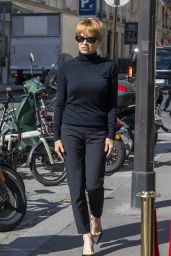 Pamela Anderson Channels Parisian Chic in Effortless Casual Style