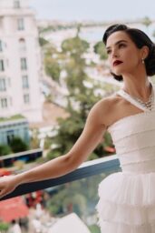 Zoey Deutch Opts for Structured White Tulle Dress in Cannes Editorial