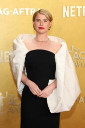 Jessie Buckley in Balenciaga at Actor Awards 2026